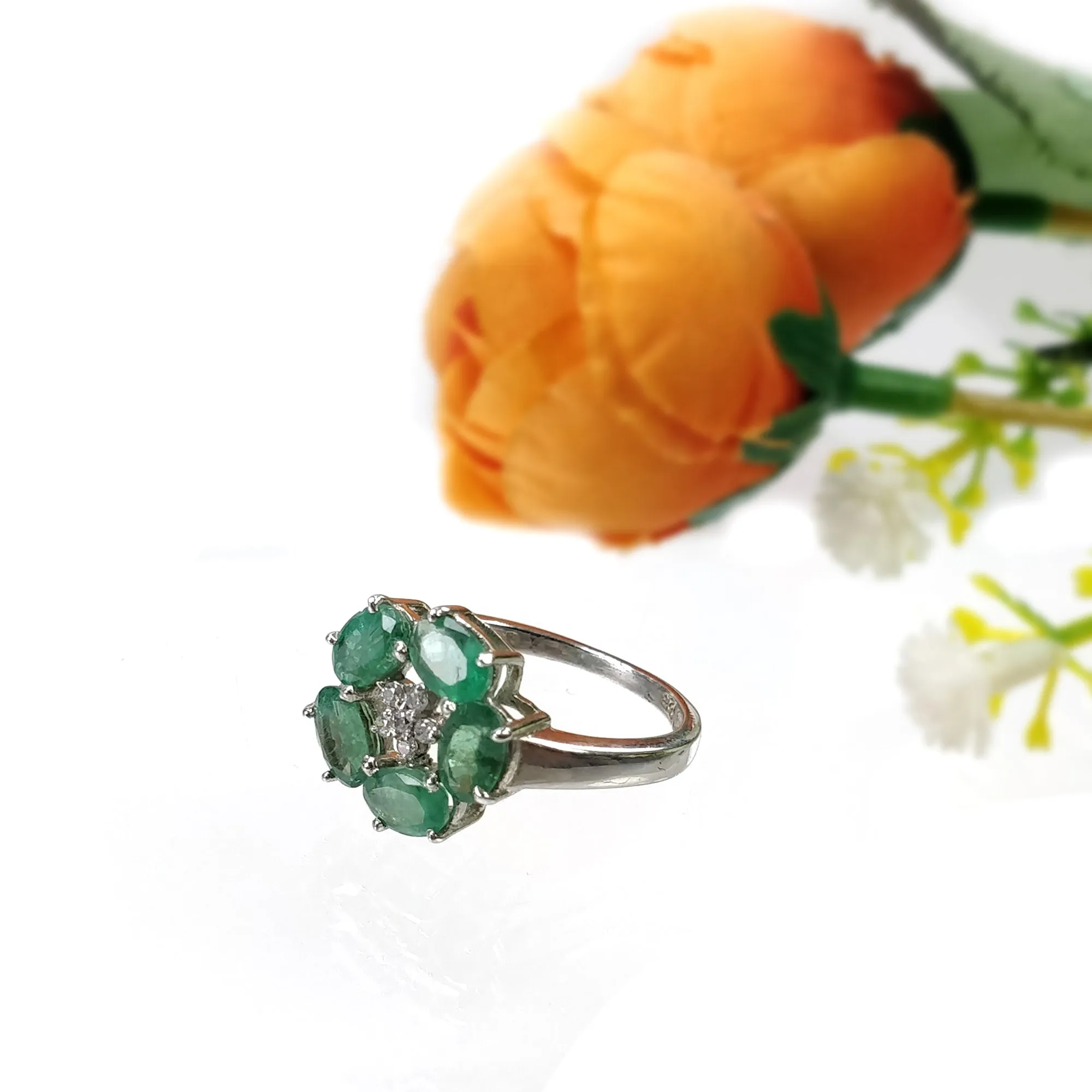 925 Sterling Silver RING : Natural EMERALD Gemstone With CZ Round Normal Cut Prong Set Fine Statement Unisex Ring 7.50US