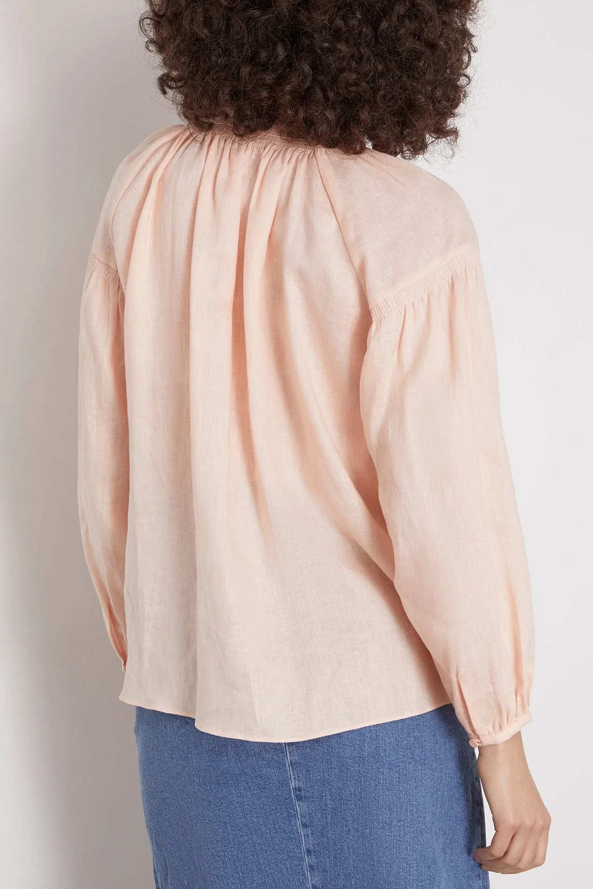 Nipoa Blouse in Nude