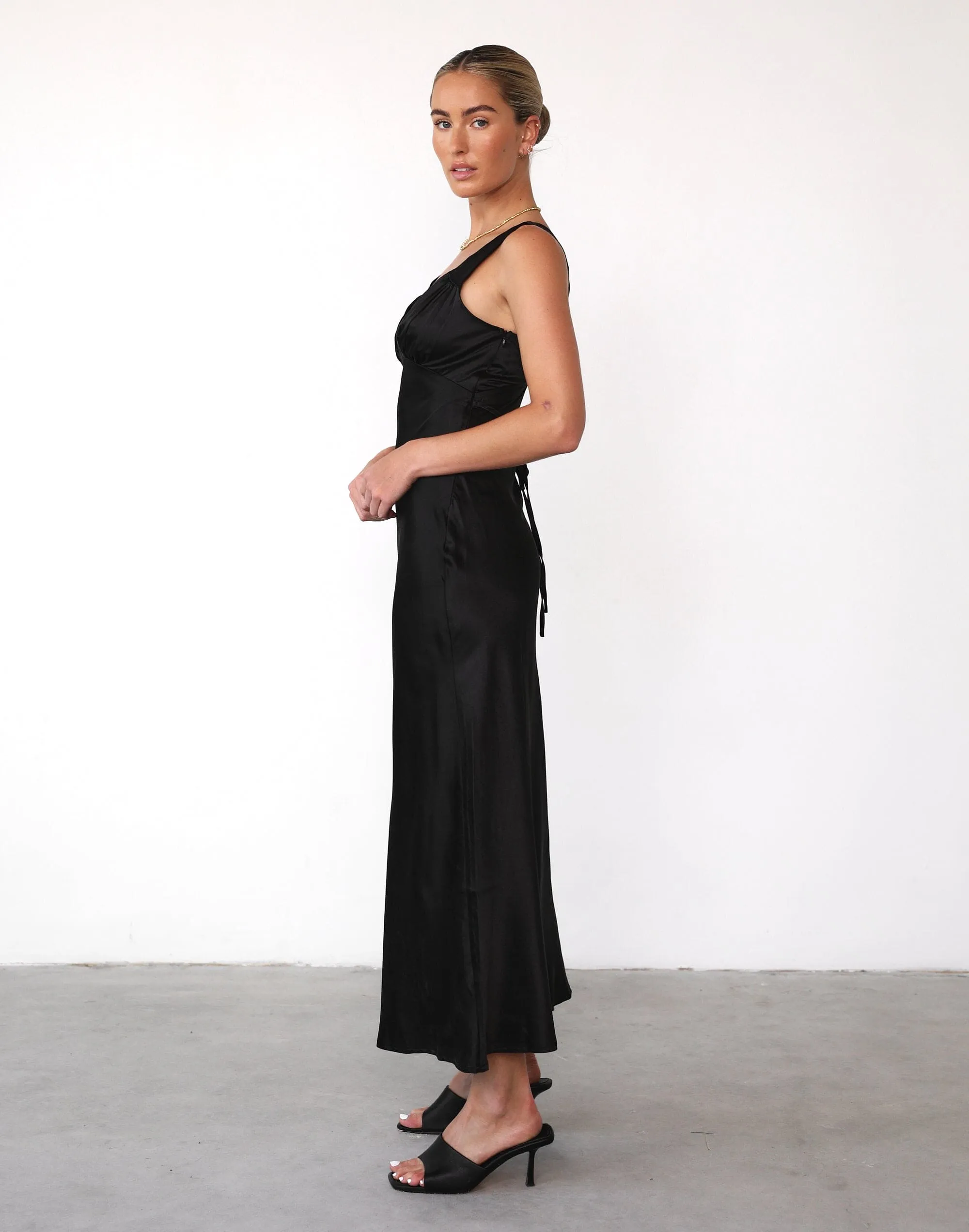 Piper Maxi Dress (Black)